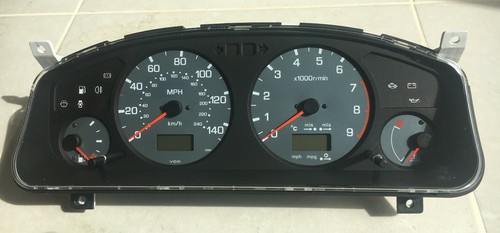 Nissan primera p11 speedo - gt,